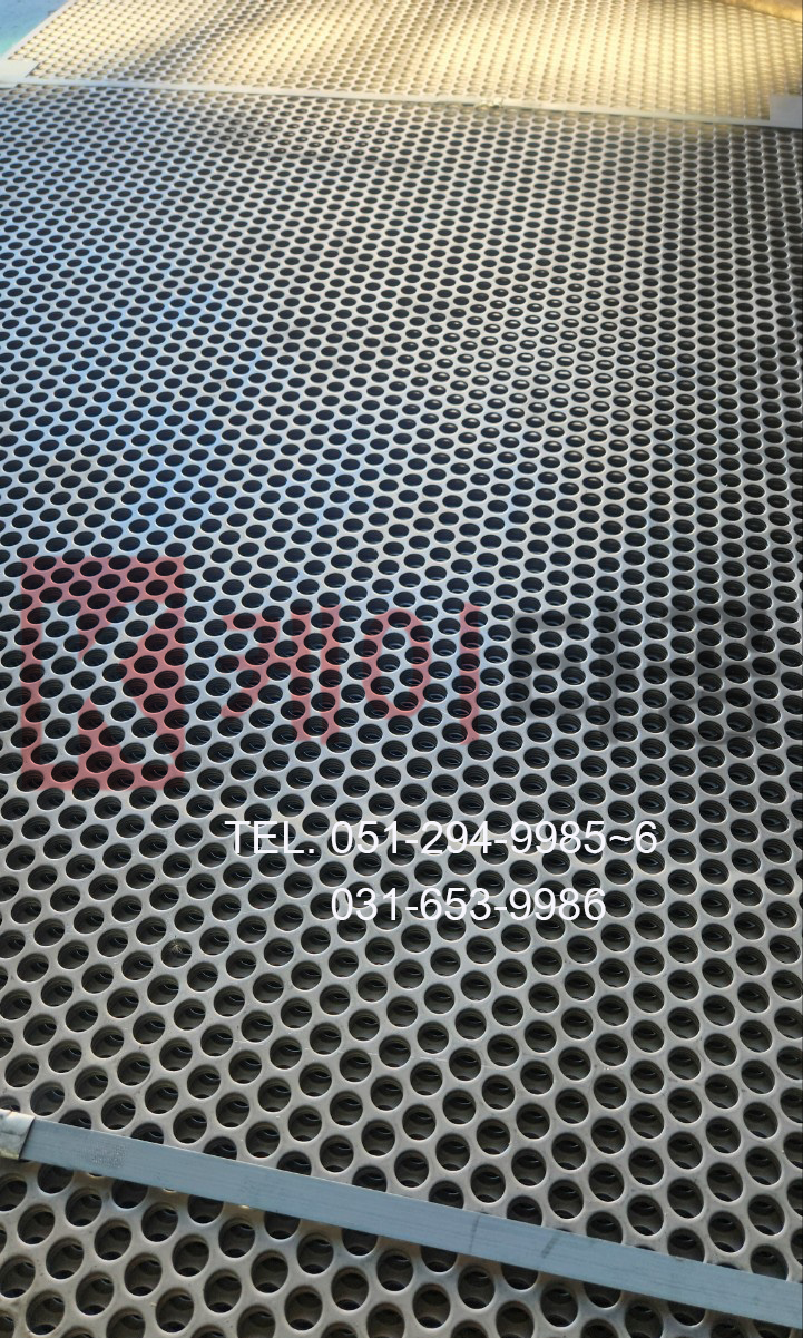 347a0452db6a8e016ad54238ac282b43_1744034635_8048.jpg